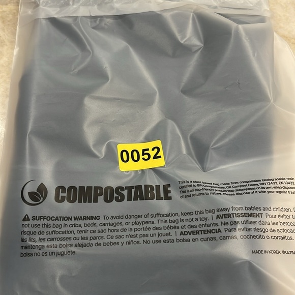 41‎ Hawthorn | Breyson Pleat Detail Split Neck Blouse | Navy | Petite Large - Picture 12 of 12